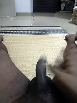 Snapshot of sathish2895 chatting on 03/21/26, 12:10 sathish2895 online show from 03/21/26, 12:10