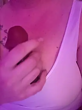 Snapshot of ludderlotta chatting on 03/26/26, 11:10 ludderlotta online show from 03/26/26, 11:10