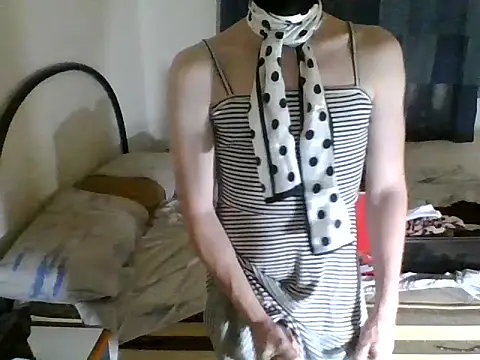 Snapshot of baddboy19 chatting on 04/14/26, 05:13 baddboy19 online show from 04/14/26, 05:13