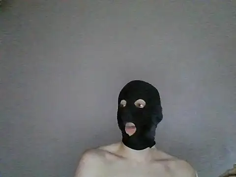 Snapshot of baddboy19 chatting on 04/20/26, 10:55 baddboy19 online show from 04/20/26, 10:55