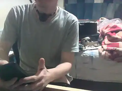 Snapshot of baddboy19 chatting on 06/13/26, 05:05 baddboy19 online show from 06/13/26, 05:05