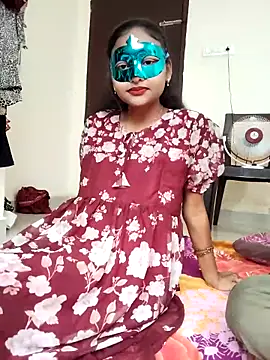 Sweet Cpl  online show from 03/04/26, 01:33