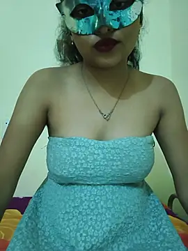 Snapshot of Sweet_Cpl_ chatting on 07/19/26, 07:23 Sweet Cpl online show from 07/19/26, 07:23