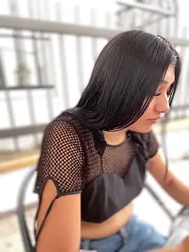 Snapshot of GeorgiaPink_ chatting on 04/14/26, 06:14 GeorgiaPink online show from 04/14/26, 06:14