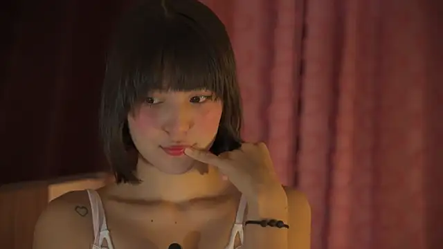 Snapshot of AitanaJhons_ chatting on 03/28/26, 10:37 AitanaJhons online show from 03/28/26, 10:37