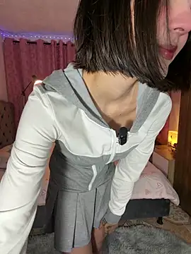 Snapshot of AitanaJhons_ chatting on 04/07/26, 10:37 AitanaJhons online show from 04/07/26, 10:37