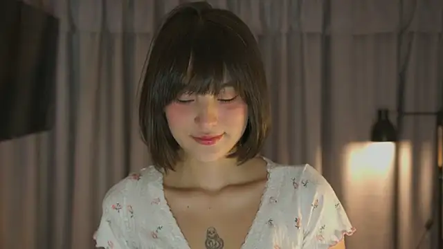 Snapshot of AitanaJhons_ chatting on 04/19/26, 10:47 AitanaJhons online show from 04/19/26, 10:47