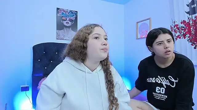 Snapshot of valeria_and_zoe chatting on 03/11/26, 02:34 valeria and zoe online show from 03/11/26, 02:34