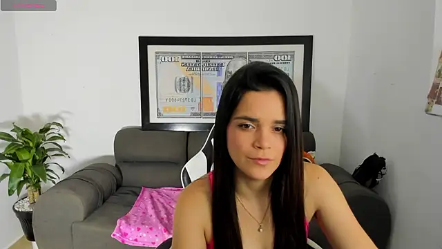 LucianaMoreaux online show from 03/01/26, 10:12