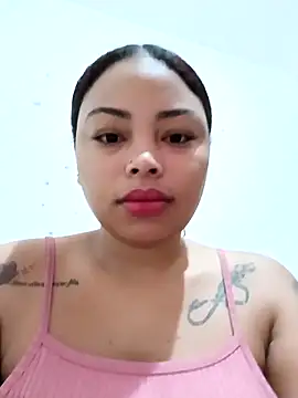 Naomi Summer  online show from 02/27/26, 05:57