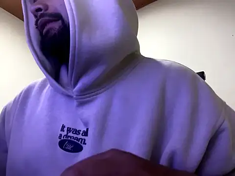 Snapshot of Zion_draftt chatting on 03/05/26, 11:56 Zion draftt online show from 03/05/26, 11:56