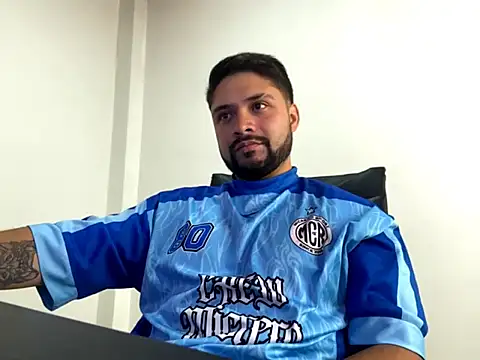 Snapshot of Zion_draftt chatting on 03/12/26, 08:15 Zion draftt online show from 03/12/26, 08:15