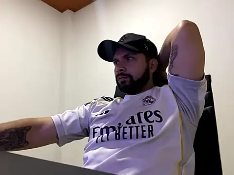 Snapshot of Zion_draftt chatting on 03/24/26, 01:21 Zion draftt online show from 03/24/26, 01:21