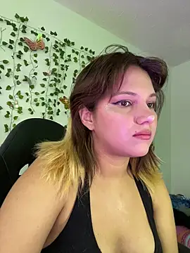 aurora bela online show from 03/20/26, 12:21