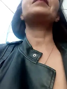 Snapshot of celeste_kiss_ chatting on 03/14/26, 10:48 celeste kiss online show from 03/14/26, 10:48