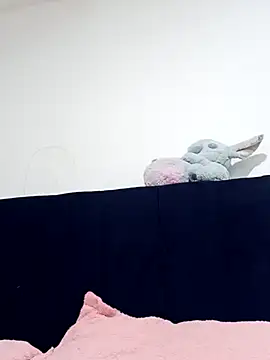 Snapshot of celeste_kiss_ chatting on 03/25/26, 03:01 celeste kiss online show from 03/25/26, 03:01