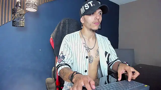 DanteLuxx online show from 03/10/26, 03:00