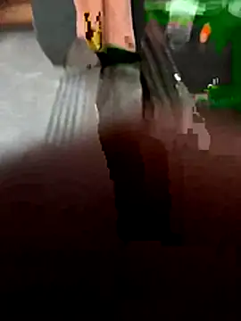 arelll34 online show from 04/26/26, 01:31