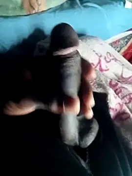 Snapshot of monsterdick112 chatting on 04/25/26, 12:13 monsterdick112 online show from 04/25/26, 12:13