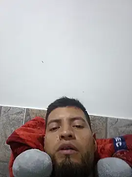 Snapshot of Ozkr777 chatting on 04/07/26, 06:41 Ozkr777 online show from 04/07/26, 06:41