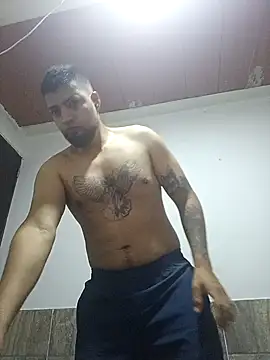 Snapshot of Ozkr777 chatting on 04/09/26, 10:31 Ozkr777 online show from 04/09/26, 10:31