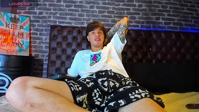 EXCLUSIVE8 online show from 03/01/26, 04:03