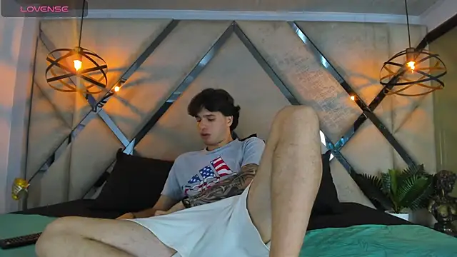 Snapshot of EXCLUSIVE8 chatting on 03/08/26, 04:16 EXCLUSIVE8 online show from 03/08/26, 04:16