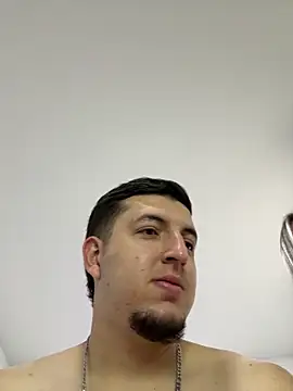 Snapshot of LiamAndEmma chatting on 02/28/26, 03:46 LiamAndEmma online show from 02/28/26, 03:46