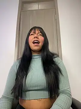 Snapshot of Doll_Channelx chatting on 03/31/26, 01:29 Doll Channelx online show from 03/31/26, 01:29