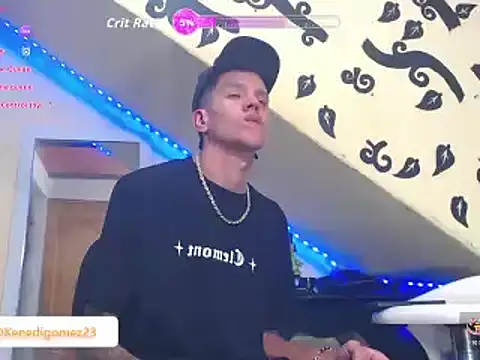 Snapshot of gabriel_reyes21 chatting on 03/27/26, 12:49 gabriel reyes21 online show from 03/27/26, 12:49