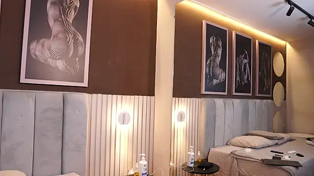 Snapshot of TianBrooks chatting on 04/07/26, 06:25 TianBrooks online show from 04/07/26, 06:25