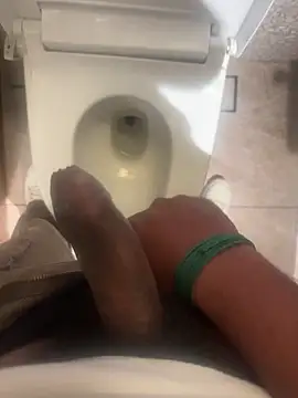 Snapshot of rajkumar0978 chatting on 04/17/26, 08:56 rajkumar0978 online show from 04/17/26, 08:56