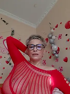 LunaBlaise online show from 03/03/26, 08:31