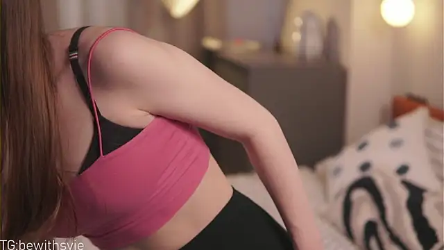 Snapshot of VenaLammo chatting on 03/20/26, 12:10 VenaLammo online show from 03/20/26, 12:10