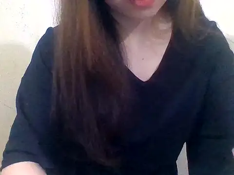 Snapshot of kiraa-007 chatting on 03/29/26, 01:44 kiraa-007 online show from 03/29/26, 01:44