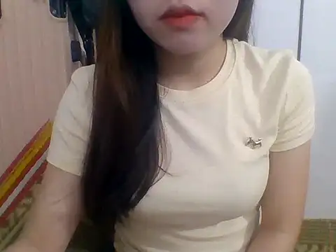 Snapshot of kiraa-007 chatting on 04/16/26, 02:29 kiraa-007 online show from 04/16/26, 02:29