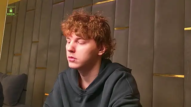 Mickey Hawk online show from 04/07/26, 10:26