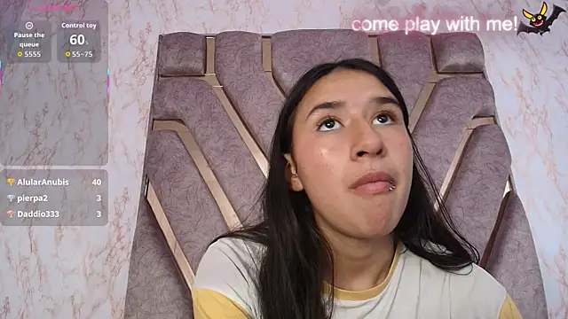 Snapshot of LilyRossi_ chatting on 04/15/26, 07:58 LilyRossi online show from 04/15/26, 07:58