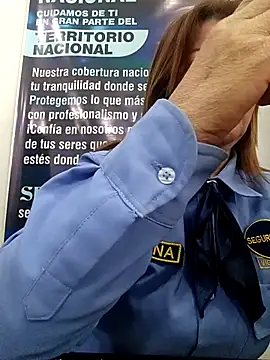 Snapshot of LORENA--01 chatting on 04/11/26, 07:29 LORENA--01 online show from 04/11/26, 07:29