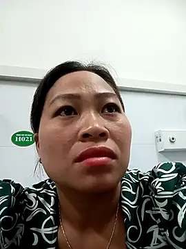 Mizu-hotshow online show from 03/18/26, 12:03