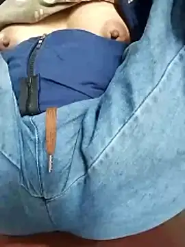 Snapshot of Malisa-aa chatting on 03/30/26, 02:45 Malisa-aa online show from 03/30/26, 02:45