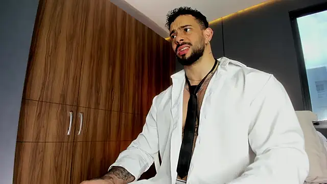 massimo visconti online show from 03/15/26, 02:56