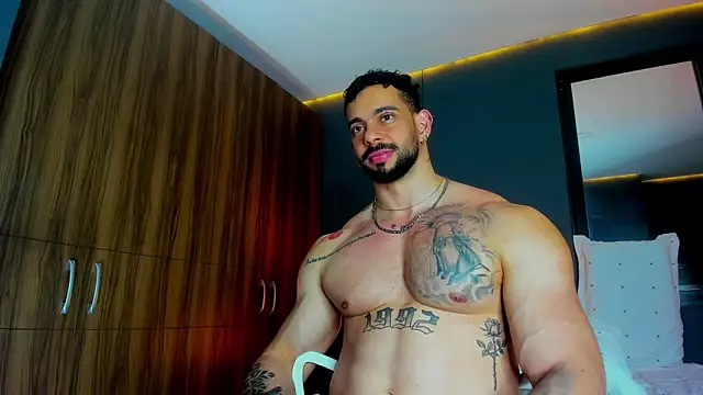 massimo visconti online show from 03/30/26, 01:50