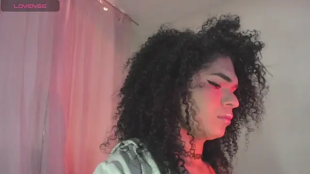 Snapshot of V-nus chatting on 03/03/26, 08:59 V-nus online show from 03/03/26, 08:59