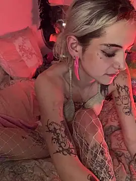 Snapshot of baby_starzx chatting on 03/28/26, 10:53 baby starzx online show from 03/28/26, 10:53