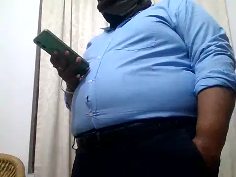 Snapshot of Huskyboss chatting on 02/28/26, 03:13 Huskyboss online show from 02/28/26, 03:13