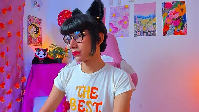 Madeline 21 online show from 03/30/26, 05:08