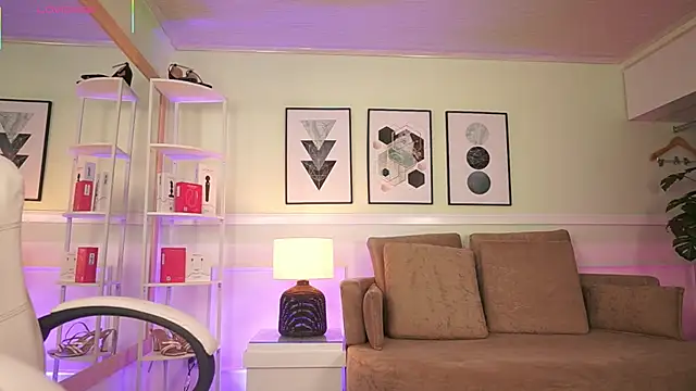 MandyCollins online show from 04/18/26, 11:36