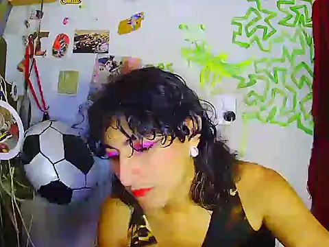 RAMONA TIJERAX online show from 07/16/26, 09:04