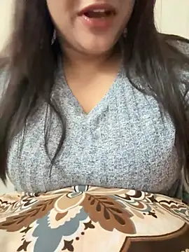 Snapshot of Malluqueen chatting on 02/28/26, 08:32 Malluqueen online show from 02/28/26, 08:32